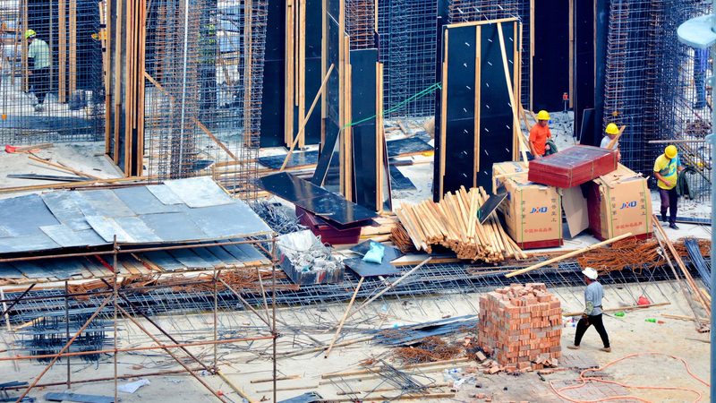 揭秘建筑劳务公司毛利率之谜：行业利润真相